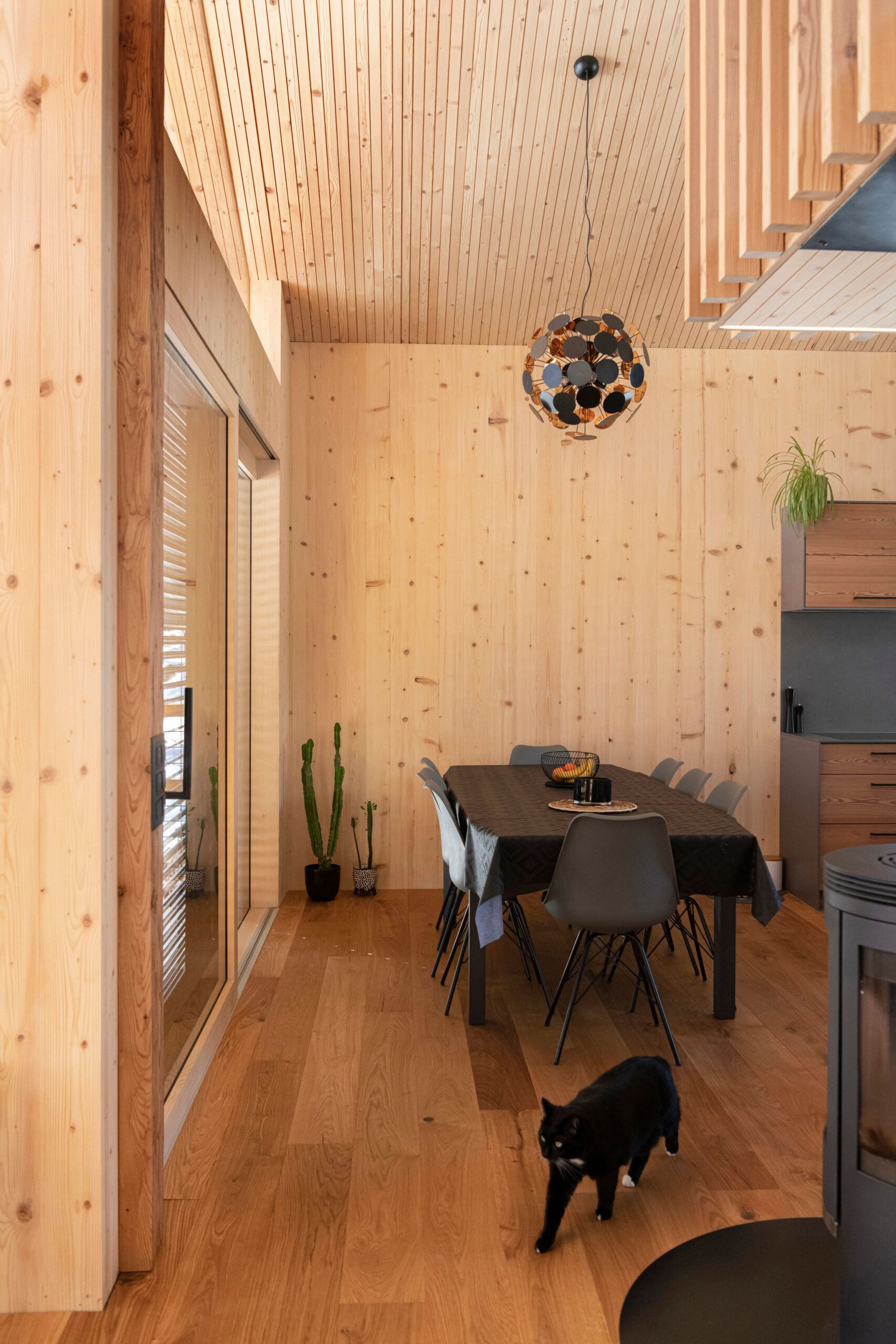 Architecture bois massif valais par auprès de mon arbre